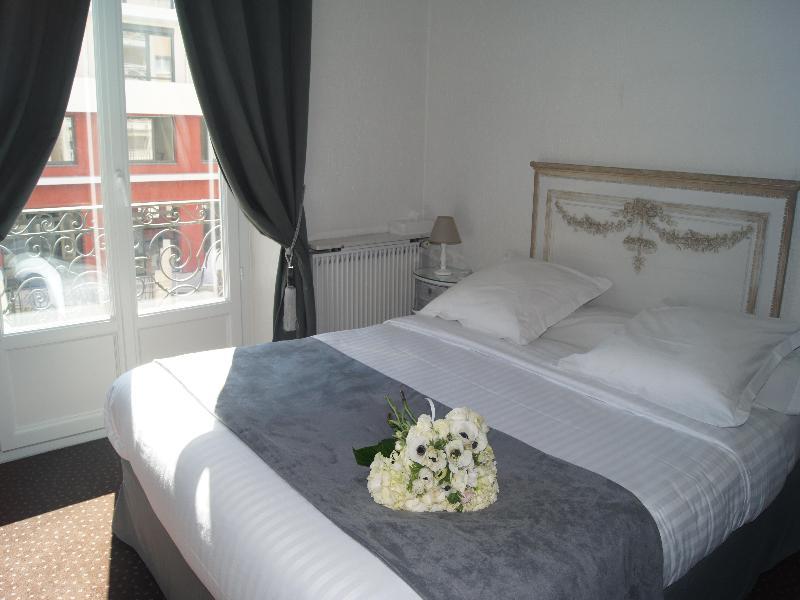 Ruc Hotel Cannes Buitenkant foto